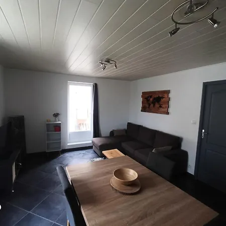 Au Coeur De L'auvergne Apartment